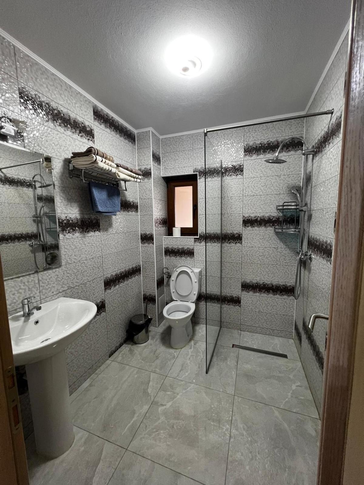 Casa Bujor De Munte Dragoslavele Hotel ภายนอก รูปภาพ