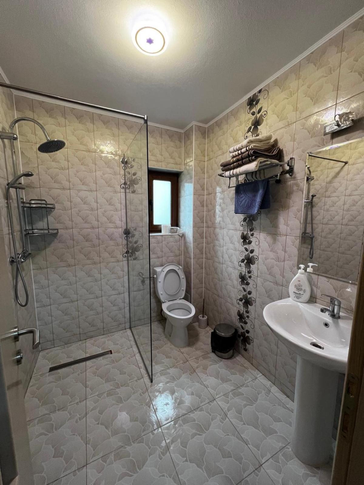 Casa Bujor De Munte Dragoslavele Hotel ภายนอก รูปภาพ